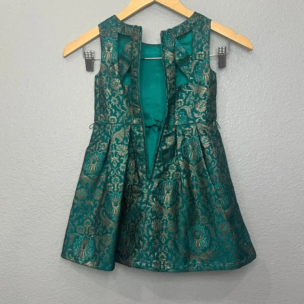 Childrens place girls dress size 5